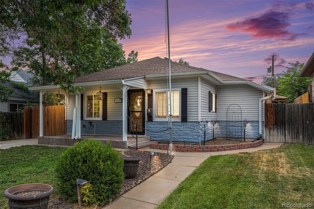 4226 S Delaware Street, Englewood, CO 80110
