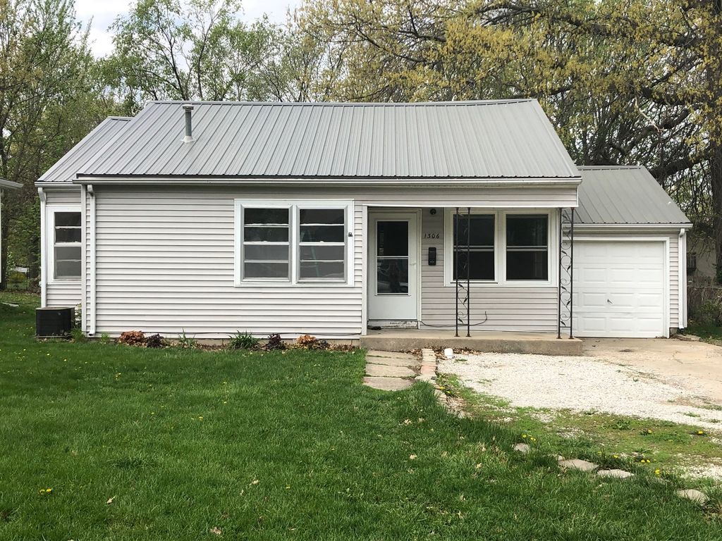 1306 Burnam Rd, Chillicothe, MO 64601 Trulia