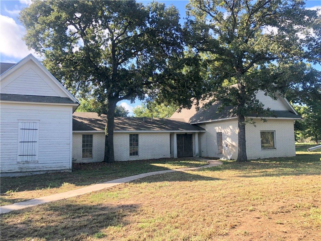 415 E Brenham St, Elgin, TX 78621 Trulia