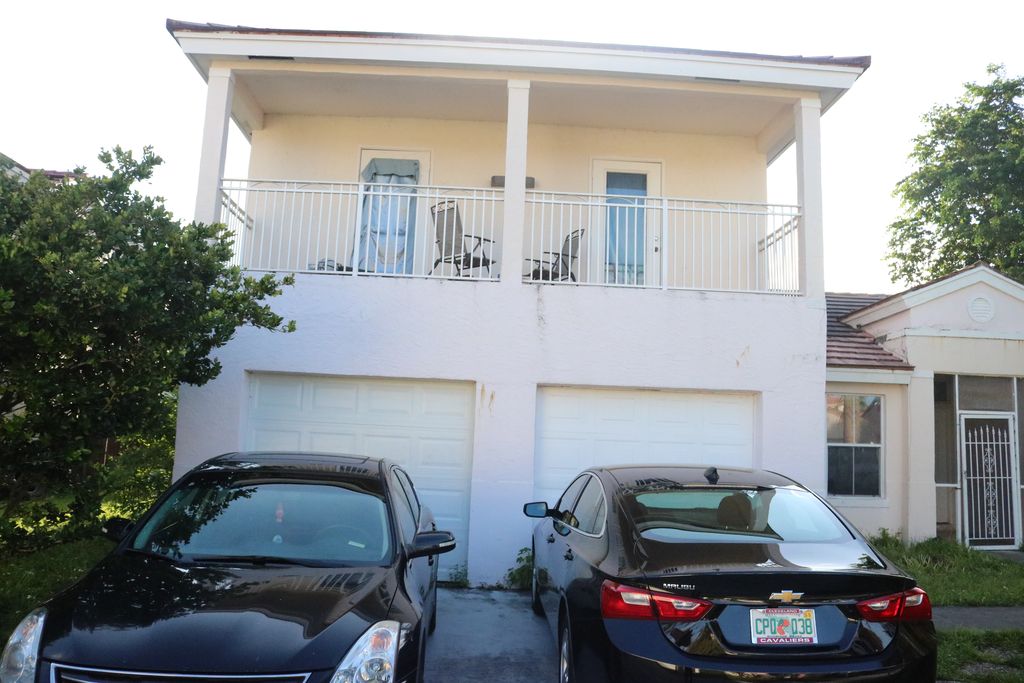 3067 Lillian Ln, Margate, FL 33063