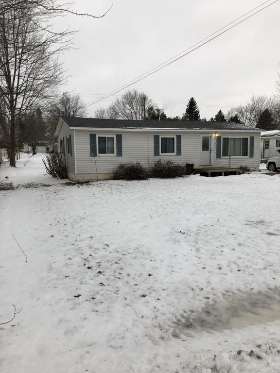 6826 Walter St, Brown City, MI 48416 Trulia