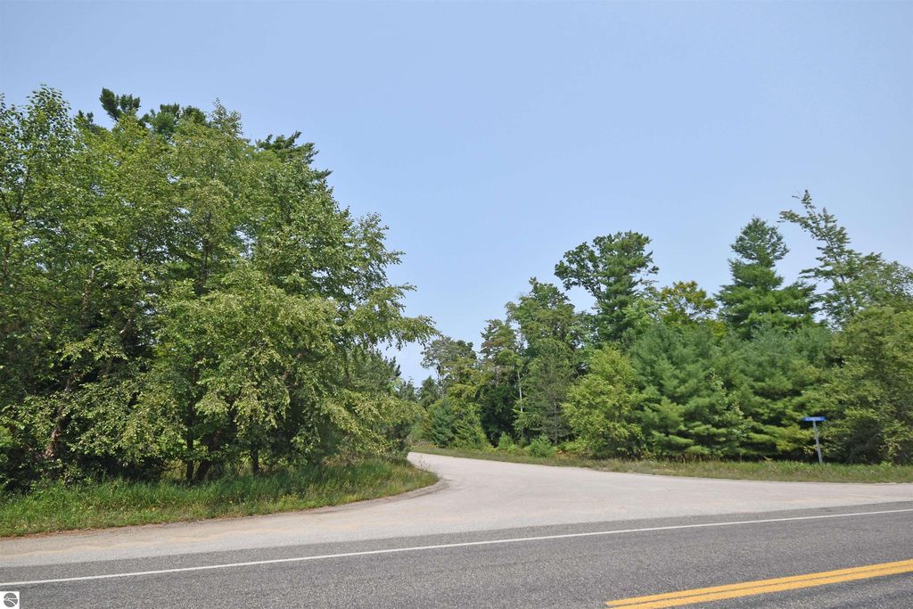 S Glen Woods Dr, Glen Arbor, MI 49636 Trulia