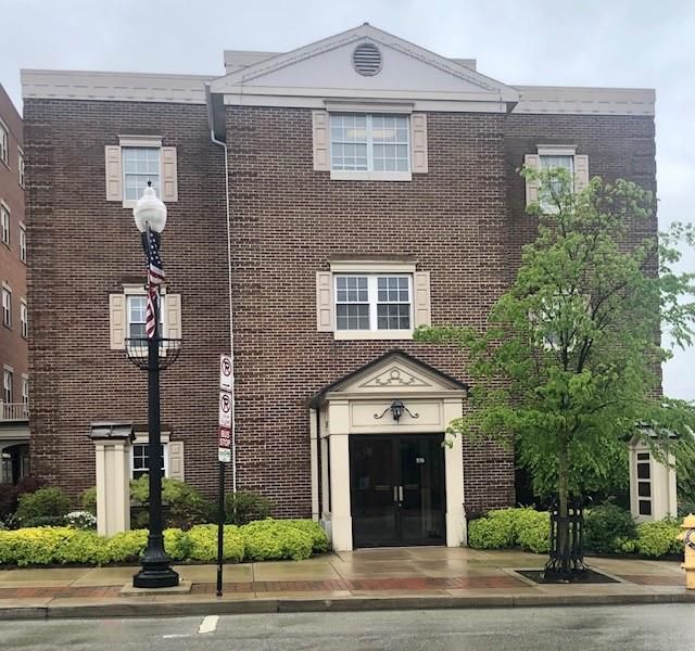 936 Philadelphia St #3, Indiana, PA 15701