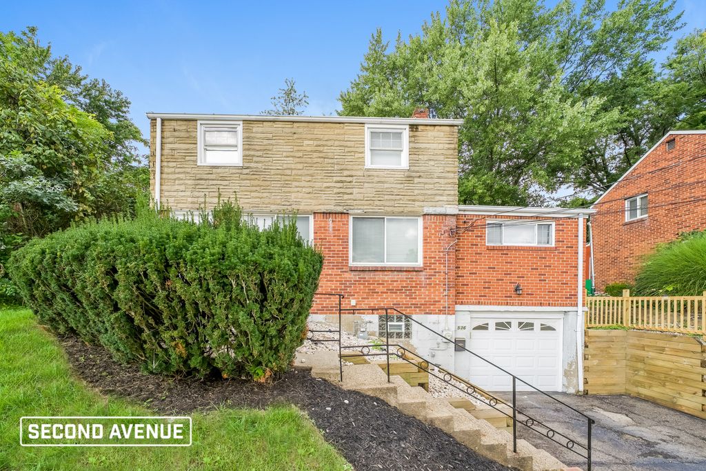 536 Burton Dr, Pittsburgh, PA 15235