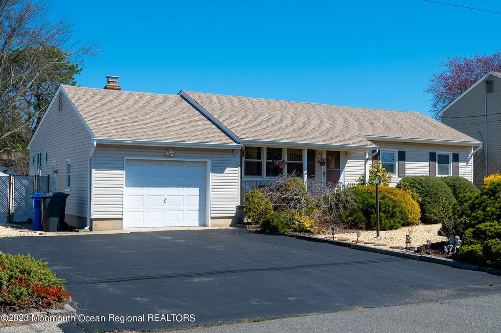 196 Pinewood Road, Toms River, NJ 08753 Trulia