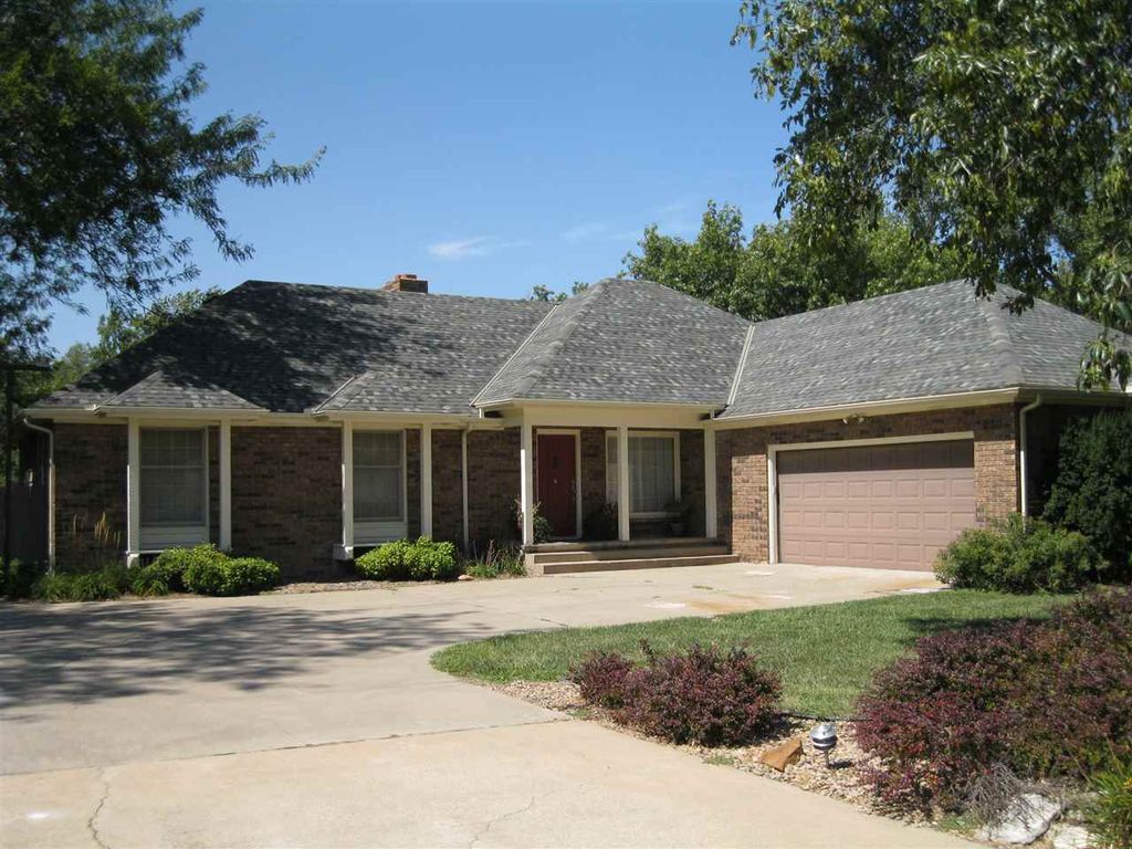 735 Park Ln, Moundridge, KS 67107 Trulia