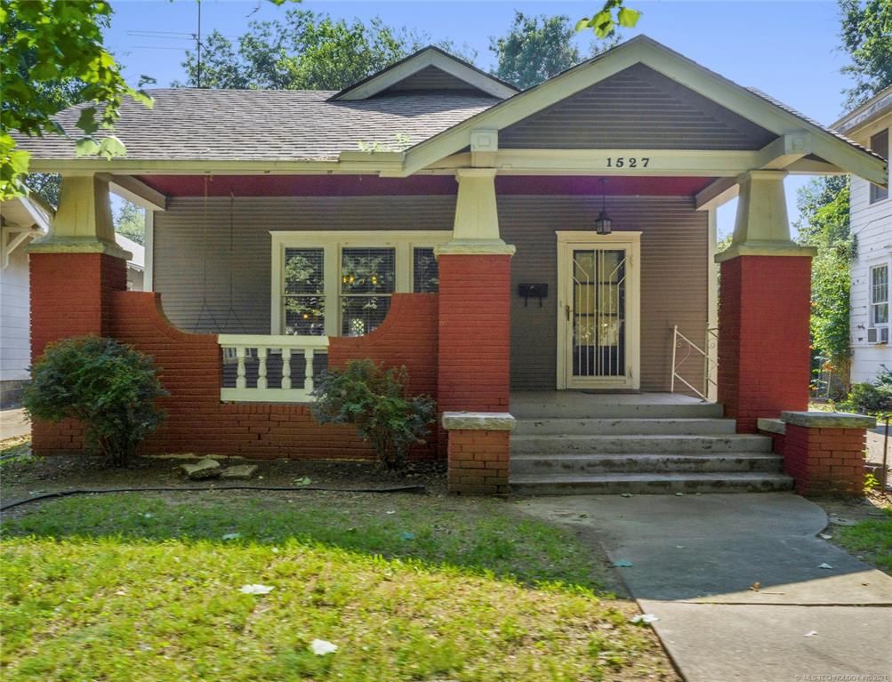 1527 S Yorktown Ave, Tulsa, OK 74104