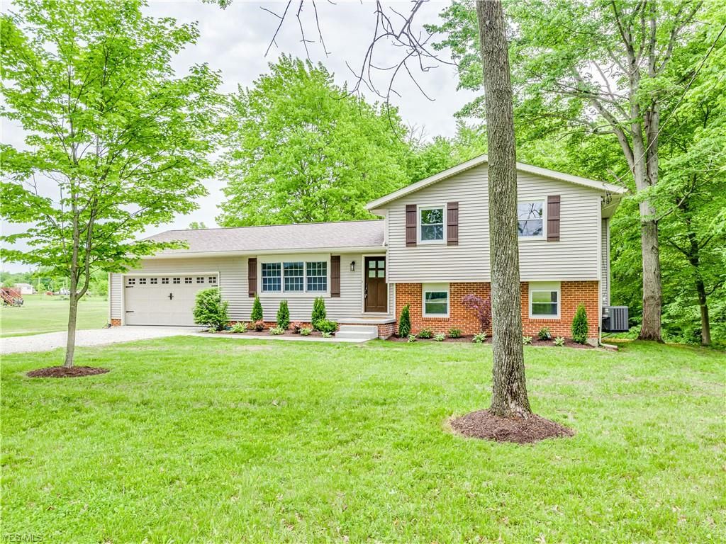 9193 Martin Rd, North Benton, OH 4 Bed, 2 Bath SingleFamily Home