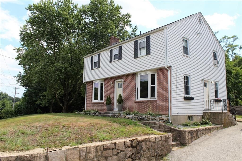 932 Greenville Ave, Greenville, RI 3 Bed, 2 Bath SingleFamily Home