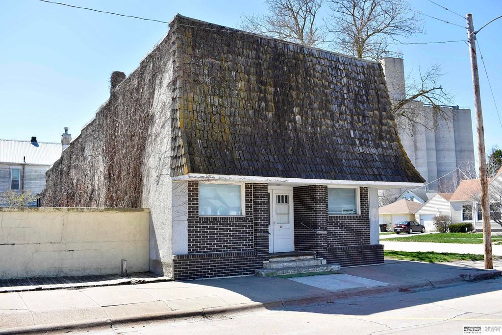 109 W Elk St, Hooper, NE 68031 MLS 22408388 Trulia