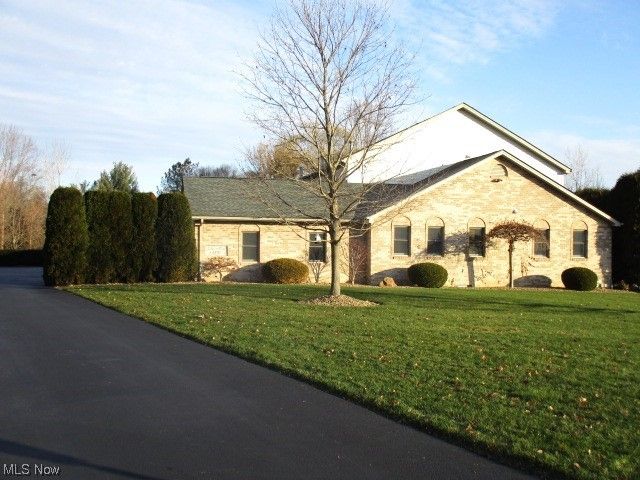 3876 Indian Run Dr #2, Canfield, OH 44406