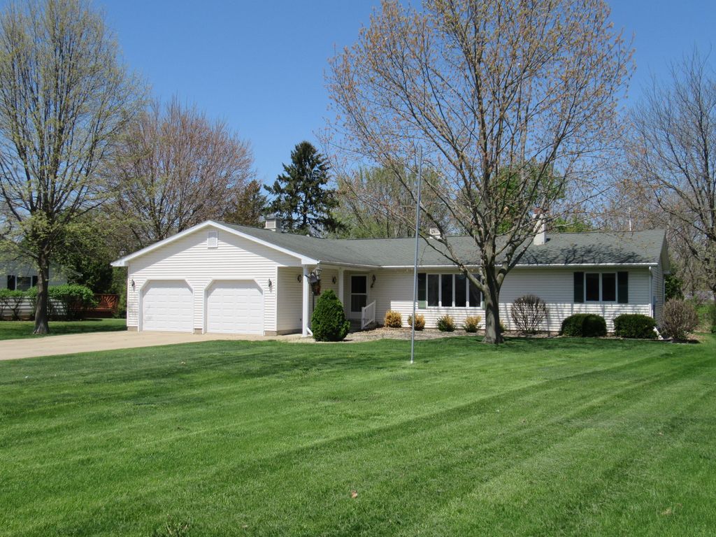 103 Hazelwood Dr, IL 61379 Trulia