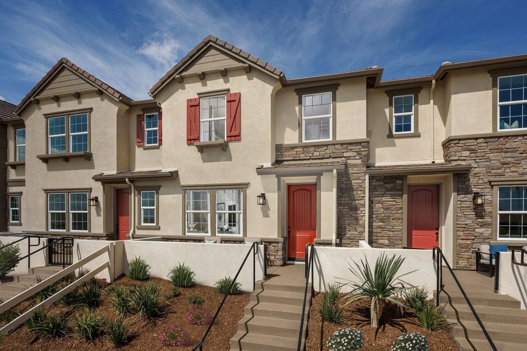 Plan 1338 Modeled in Moonstone at Sunset Ranch, Ontario, CA 91761