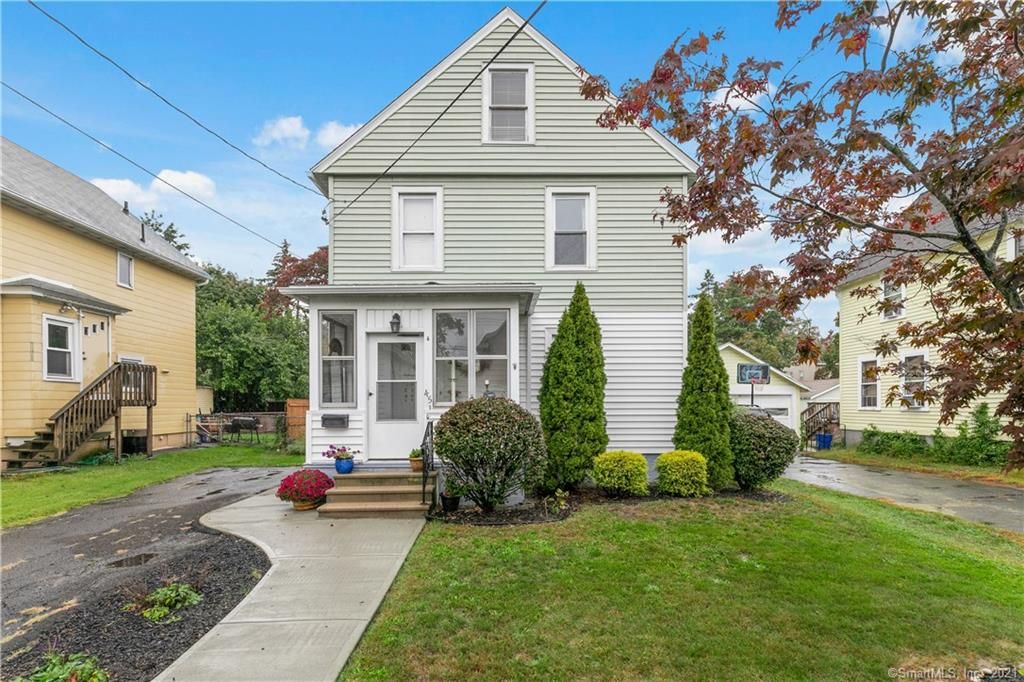 45 Walnut St, West Haven, CT 06516