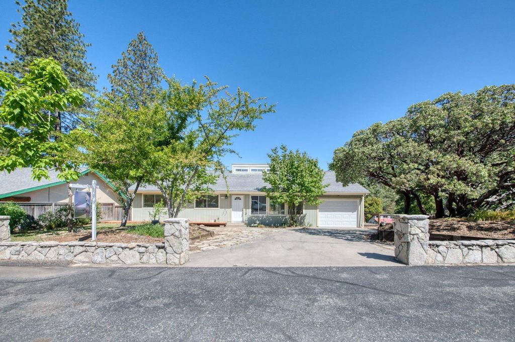 34184 Shaver Springs Rd, Auberry, CA 93602 SingleFamily Home for Sale