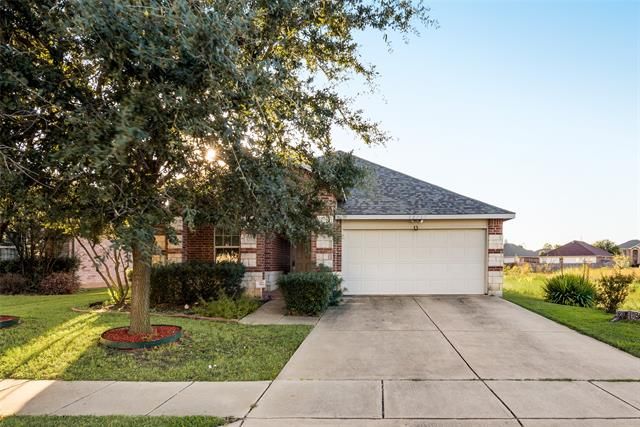 12717 Harvest Grove Dr, Fort Worth, TX 76244