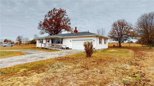 15665 E Quail Rd, Nevada, MO 64772 - See Est. Value, Schools & More