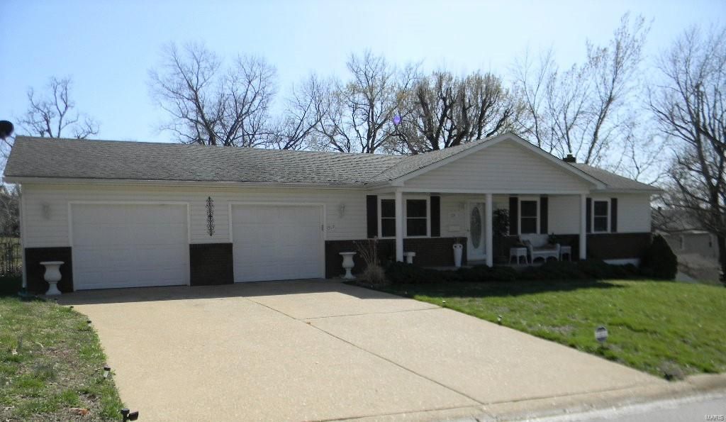 320 Wall St, Saint Clair, MO 63077 Trulia