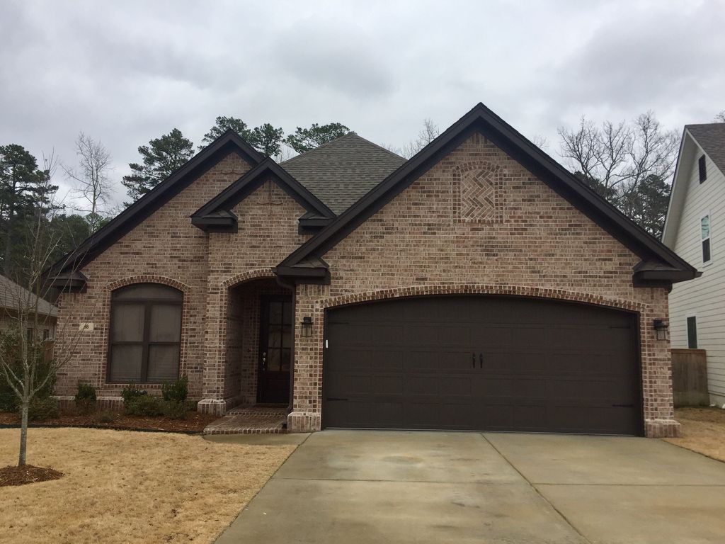68 Wildwood Place Cir, Little Rock, AR 4 Bed, 2 Bath SingleFamily