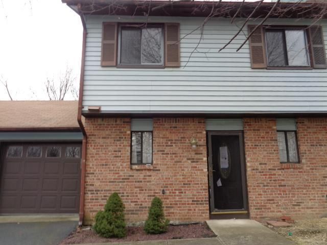 2 Wren Way, Howell, NJ - 2 Bed, 1.5 Bath Condo - 19 Photos | Trulia