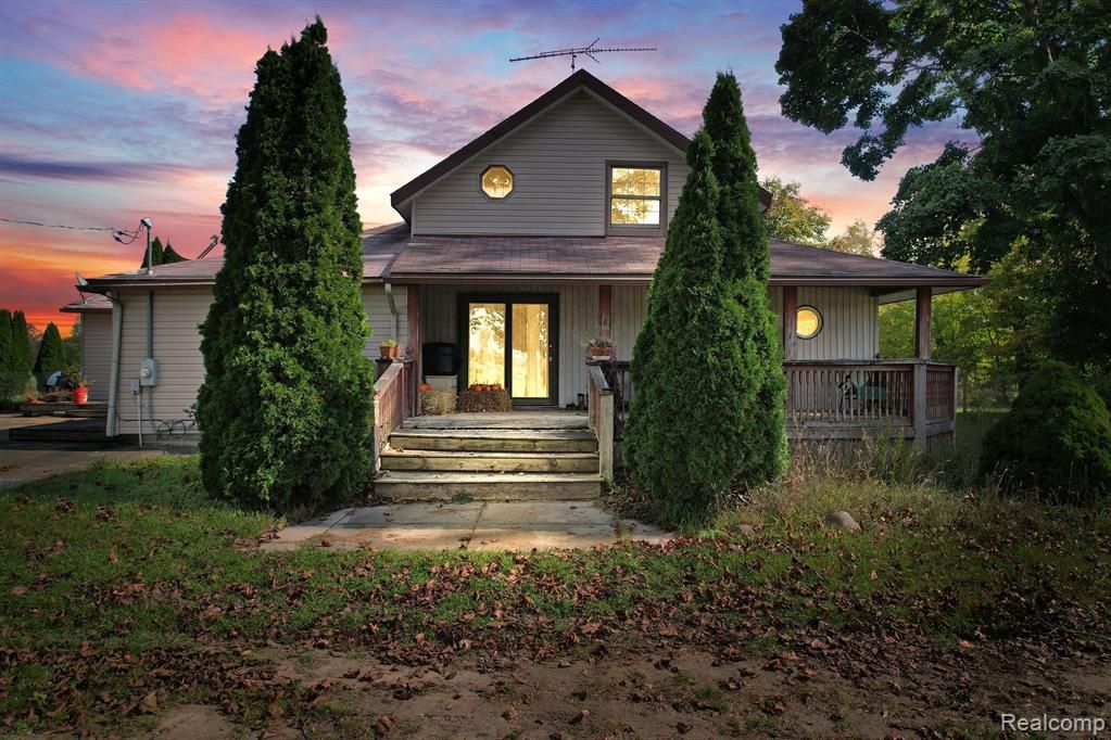 6424 Sherwood Rd, Fowlerville, MI 48836 See Estimated Value