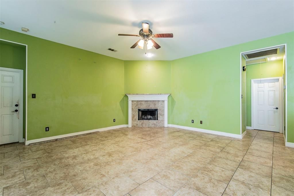 1503 Bosher Dr, Cedar Hill, TX 75104