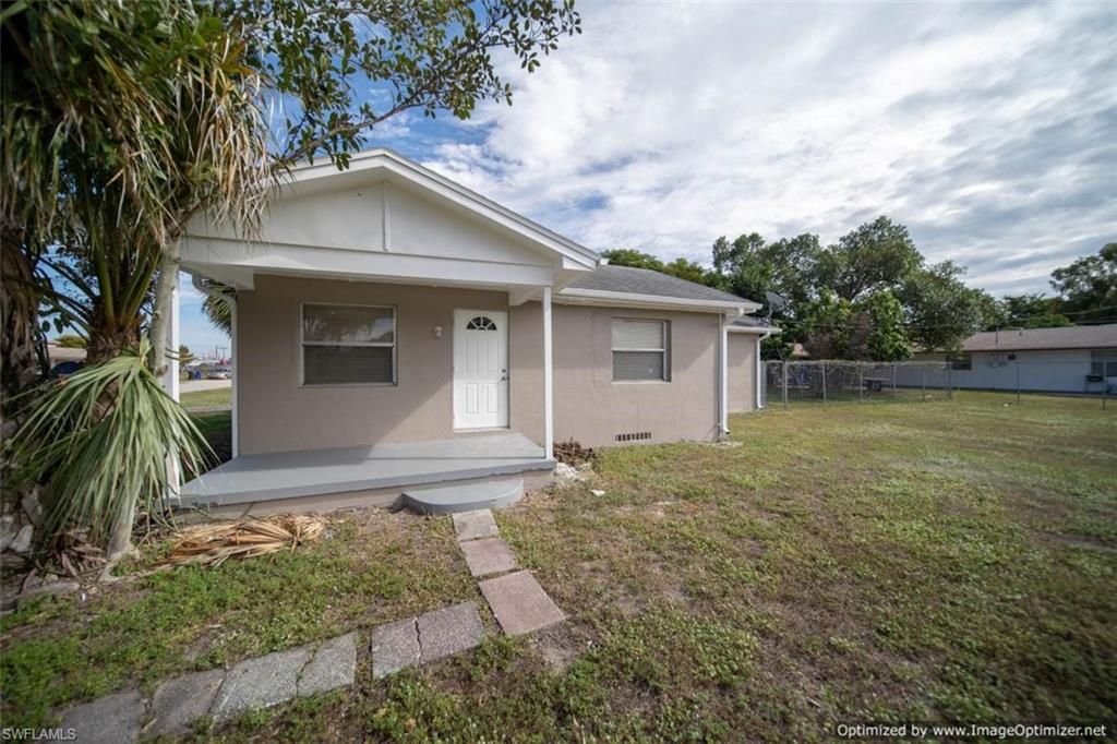 2705 Central Ave, Fort Myers, FL 33901
