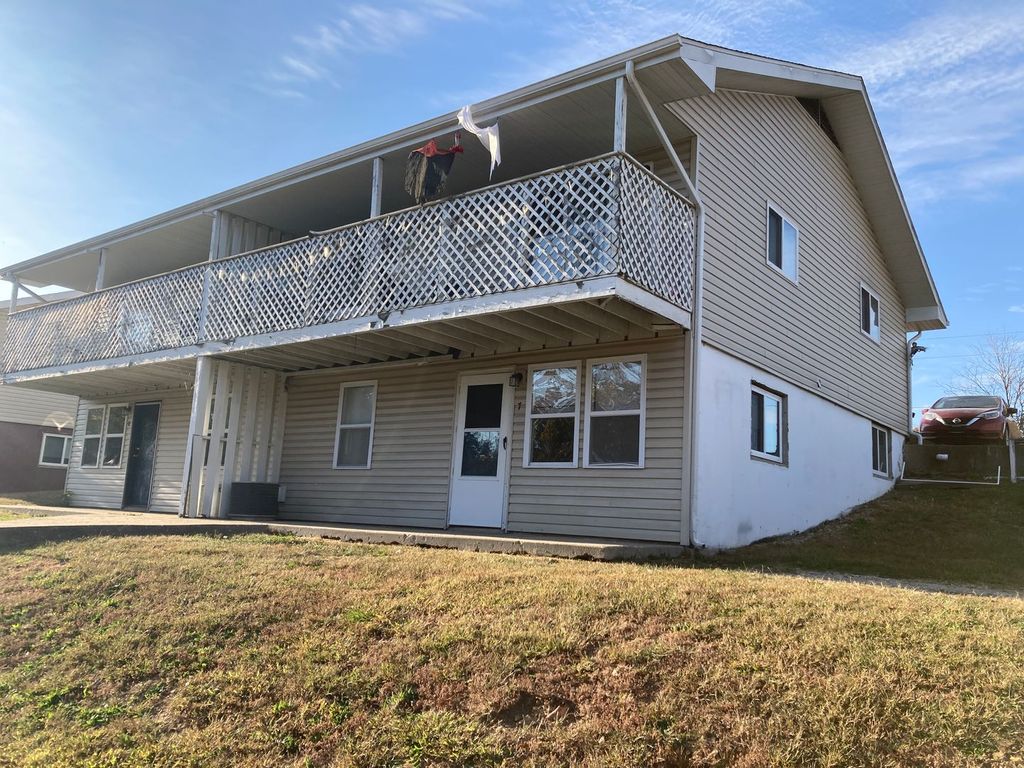 900 S 2nd St 2B1BA700SQFT, Versailles, MO 65084 Trulia