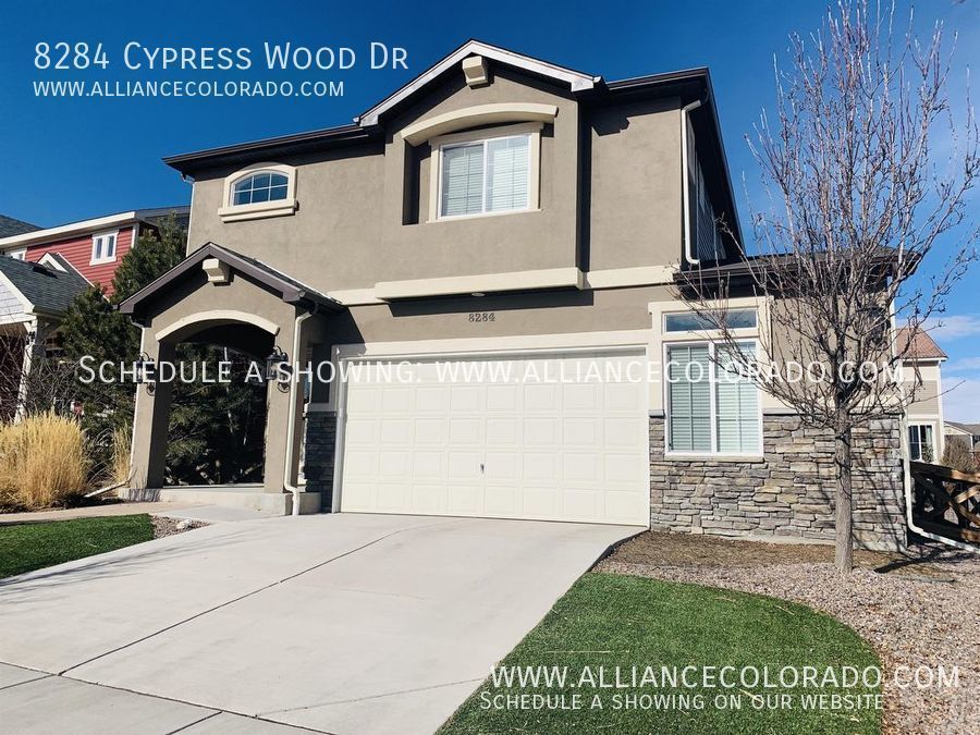 8284 Cypress Wood Dr, Colorado Springs, CO 80927