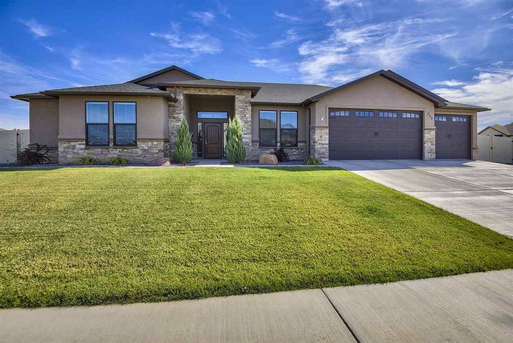 598 Brandon Dr, Fruita, CO 4 Bed, 2 Bath SingleFamily Home 32