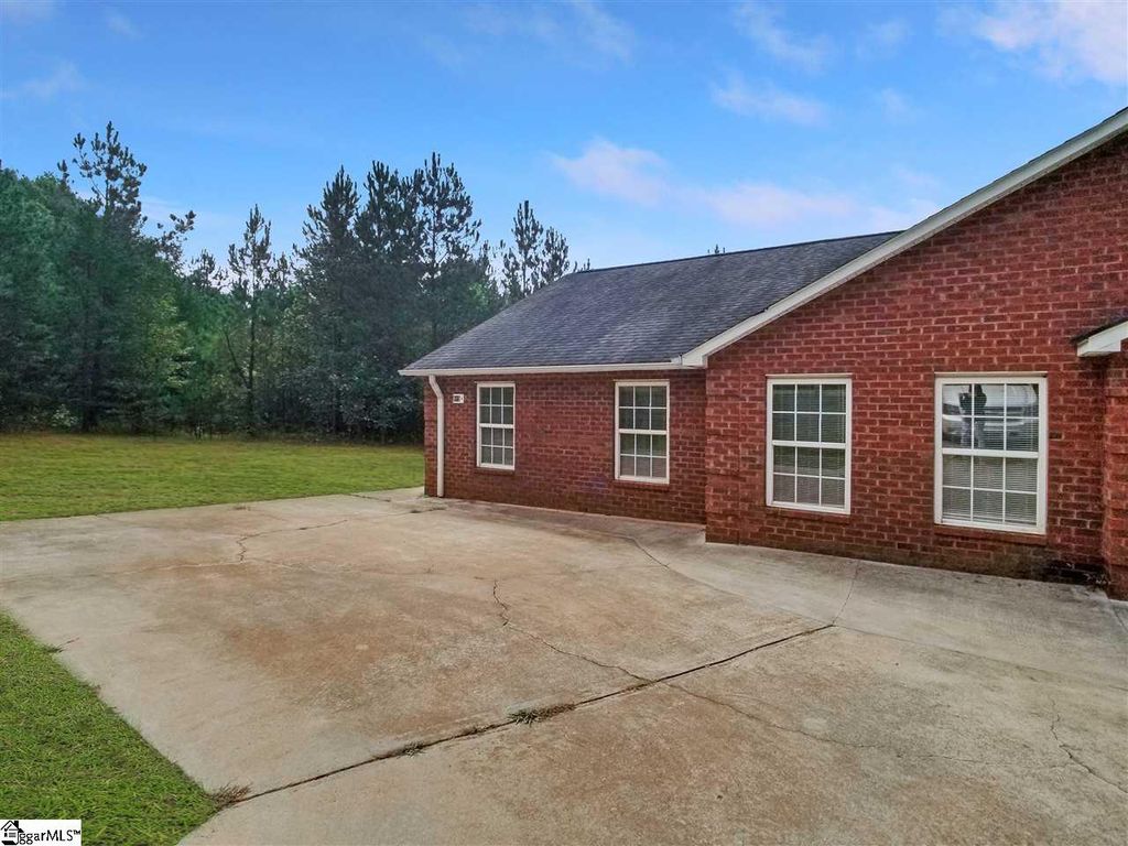 915 Black Snake Rd A, Easley, SC 29640 Trulia