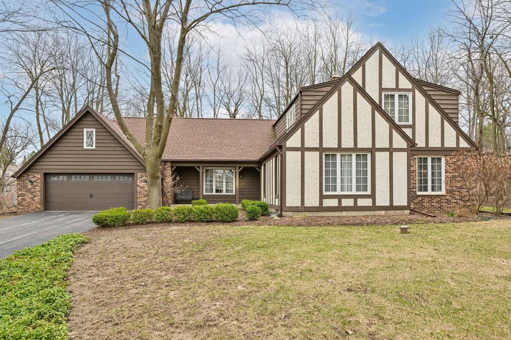 870 Brenner DRIVE, Brookfield, WI 53045
