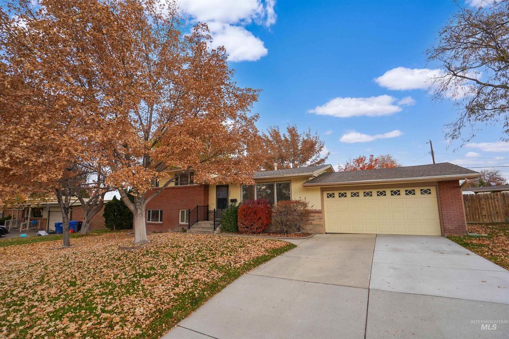 1305 Fremont Dr, Twin Falls, ID 83301 Trulia