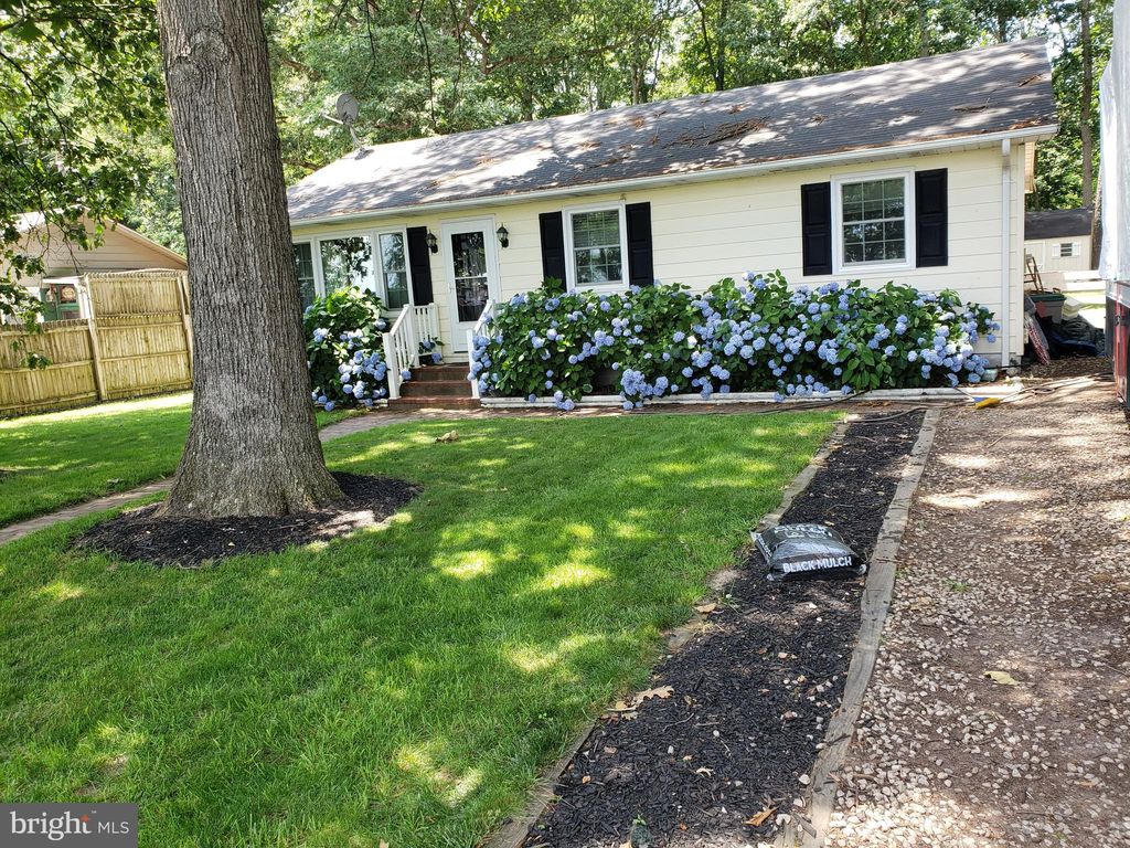 5870 Cloverdale Rd, Hurlock, MD 21643