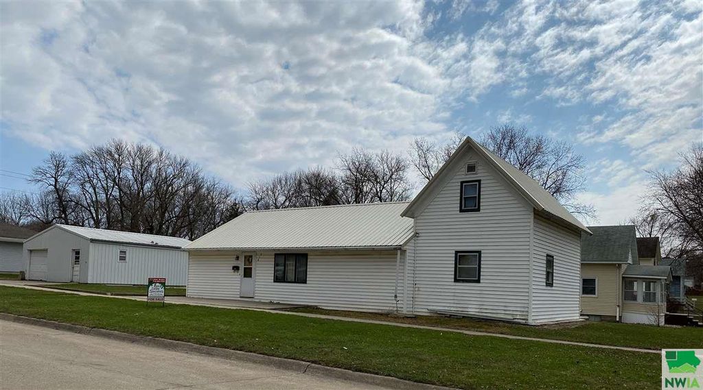 214 W 3rd St, Alta, IA 51002 Trulia