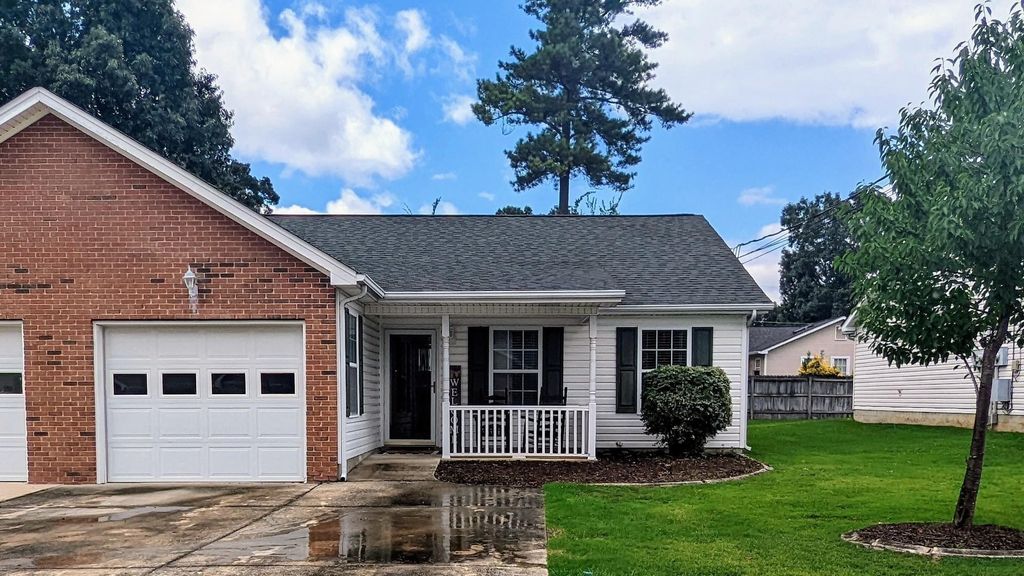 229 Flagstone Dr 7, Rossville, GA 30741 See Estimated Value