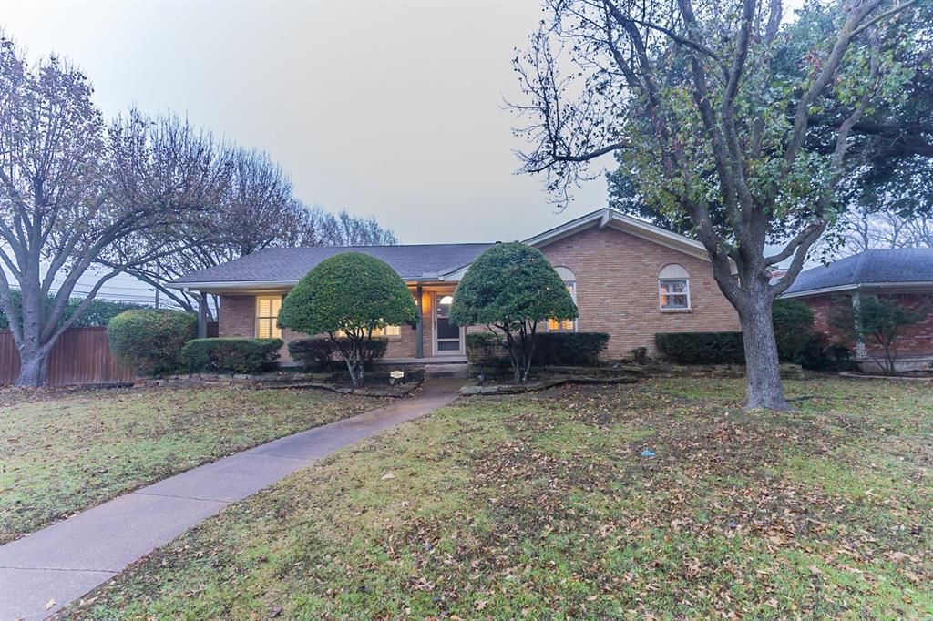 12344 Coolmeadow Ln, Dallas, TX 75218