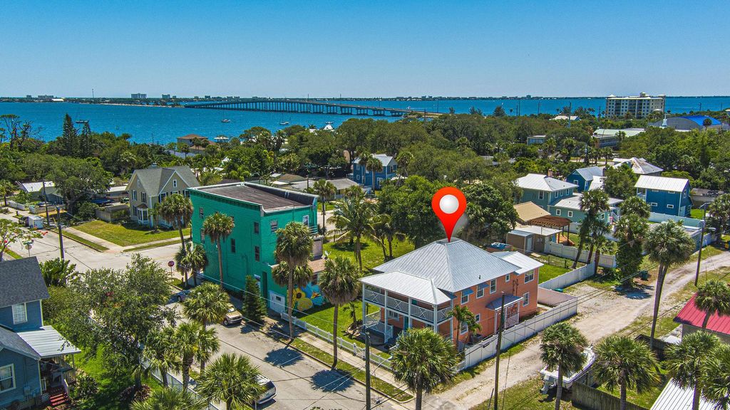 693 Law St #A, Melbourne, FL 32935