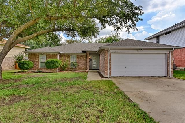 1610 Hastings Dr, Mansfield, TX 76063