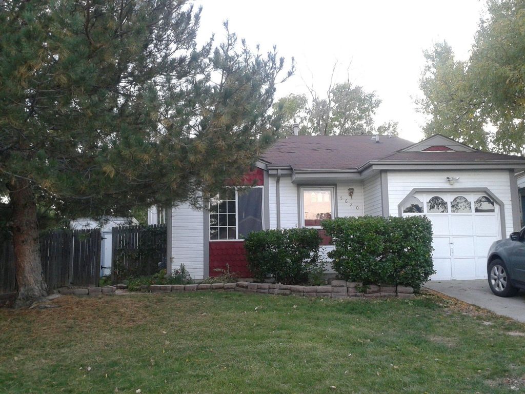 5620 W 76th Dr, Arvada, CO 80003