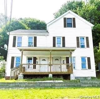 26 Du Bois Ave #2, Poughkeepsie, NY 12601