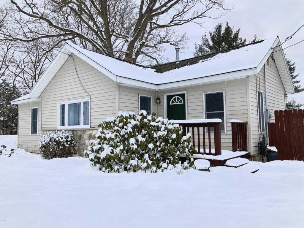 622 E Quarterline Rd, Newaygo, MI 49337 Trulia