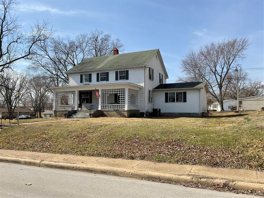 712 S Main St, New London, MO 63459 Trulia