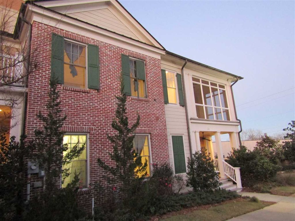 718 Manship St, Jackson, MS 2 Bed, 4 Bath Townhouse 24 Photos Trulia