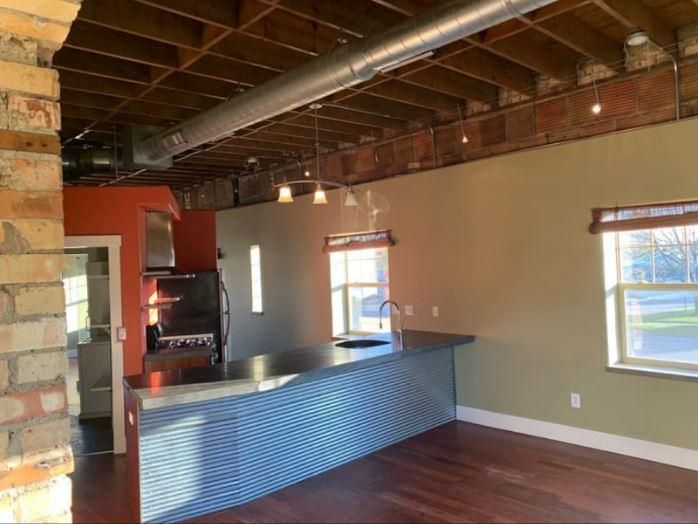 106 Island Ave #A, Lansing, MI 48910