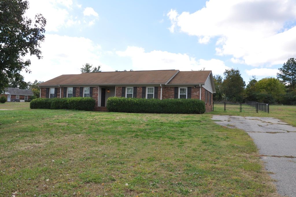 3505 Parris Bridge Rd, Boiling Springs, SC 29316 Trulia