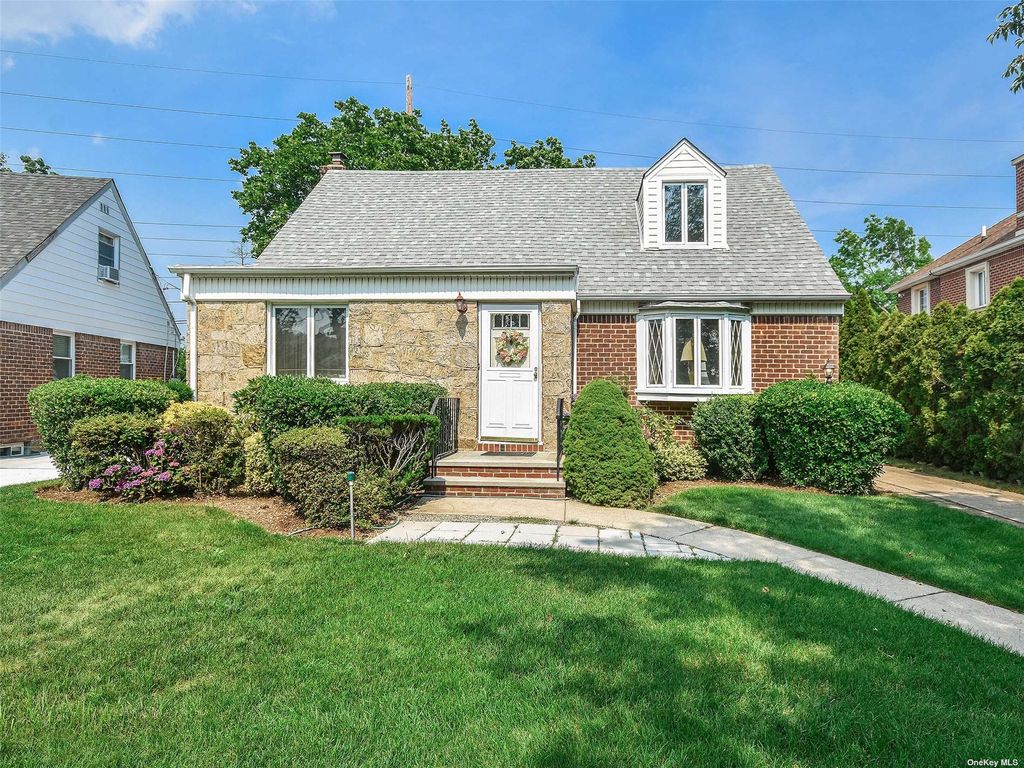 50 Aster Drive, New Hyde Park, NY 11040 Trulia