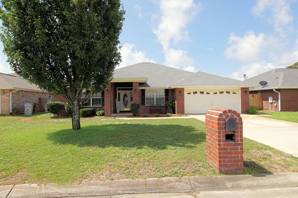2323 Heritage Cir, Navarre, FL 32566 Trulia