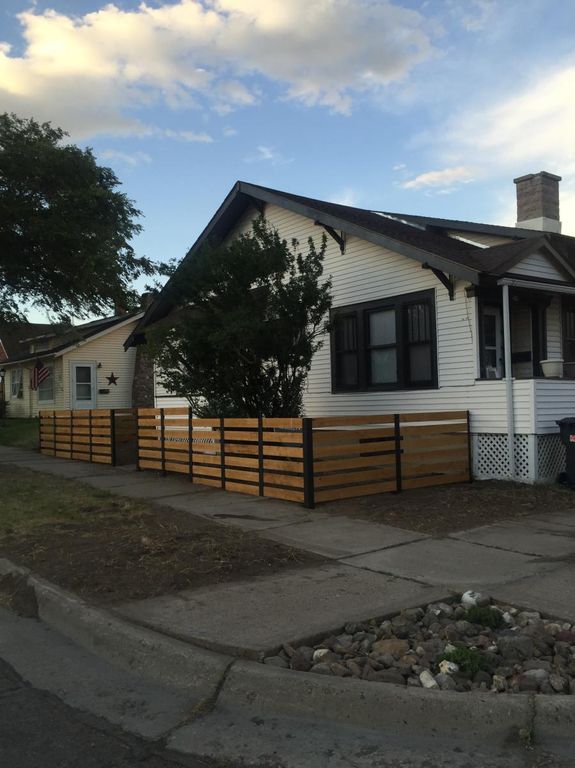 719 Date St, Rawlins, WY 82301