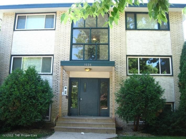 3226 Minnehaha Ave, Minneapolis, MN 55406